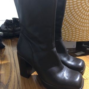 dark brown vintage boots (send offers!!!)